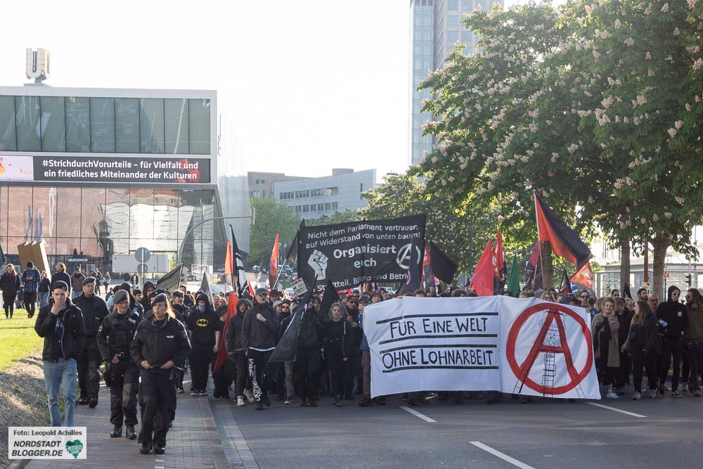 Anarchistische-1.-Mai-Demo-in-Dortmund-15